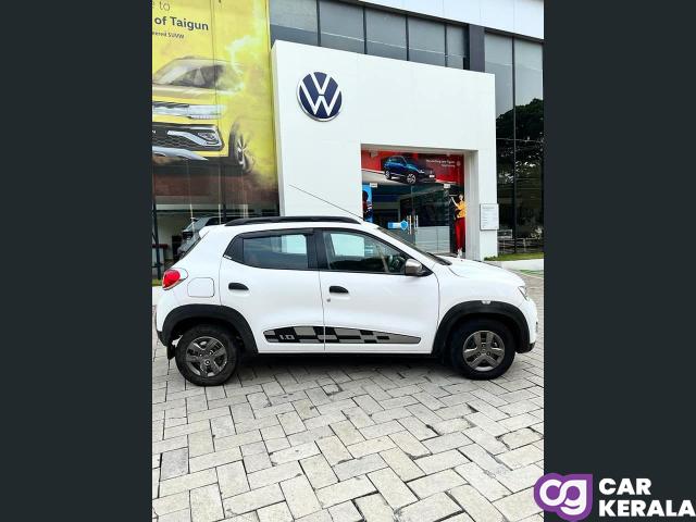 2017 KWID AUTOMATIC RXT  CAR FOR SALE