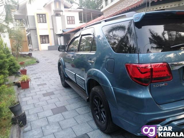 Toyota Fortuner 4X2 FOR SALE