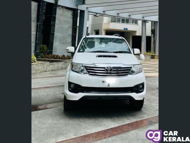 2013 Toyota Fortuner 2 wheel automatic, Km done 90000
