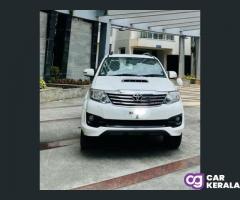2013 Toyota Fortuner 2 wheel automatic, Km done 90000