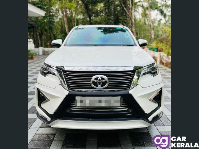 2018 TOYOTA FORTUNER 4X2 AUTOMATIC