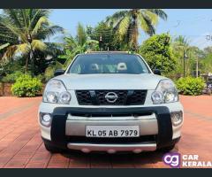 2010/11 model NISSAN X TRAIL