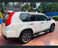 2010/11 model NISSAN X TRAIL