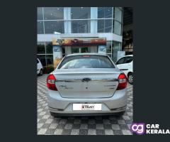 SALE: FORD  ASPIRE TITANIUM