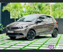 URGENT SALE : TATA TIAGO