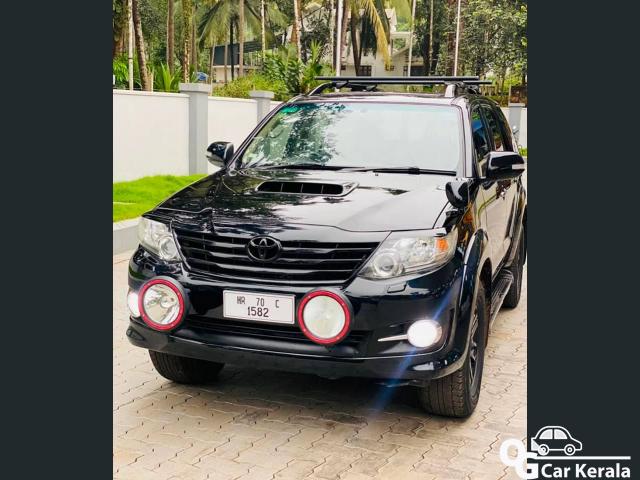 Fully fitted Fortuner Black 2010 for sale